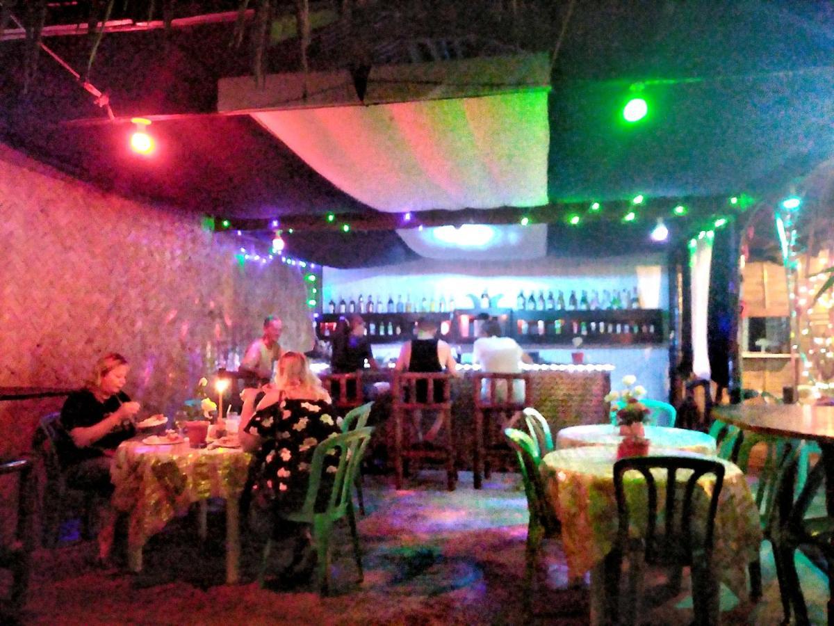 Why Not Restobar Cottages Sabang  Zewnętrze zdjęcie